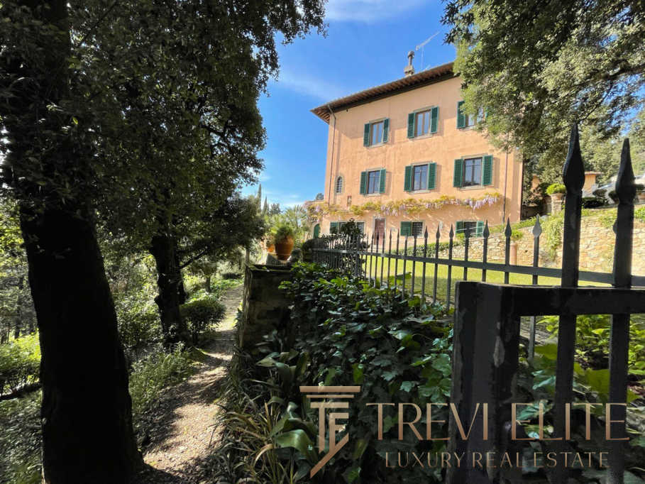 villa ryadom s florenziei fiesole9 Эксклюзивное итальянское загородное жилье в живописной природной зоне.