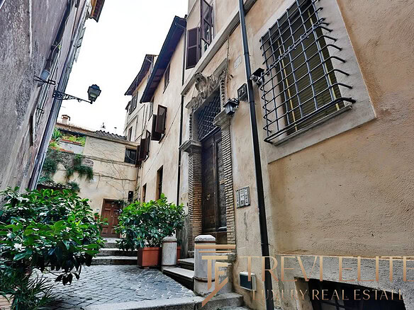 kvartira v istoricheskom zentre rima (13)