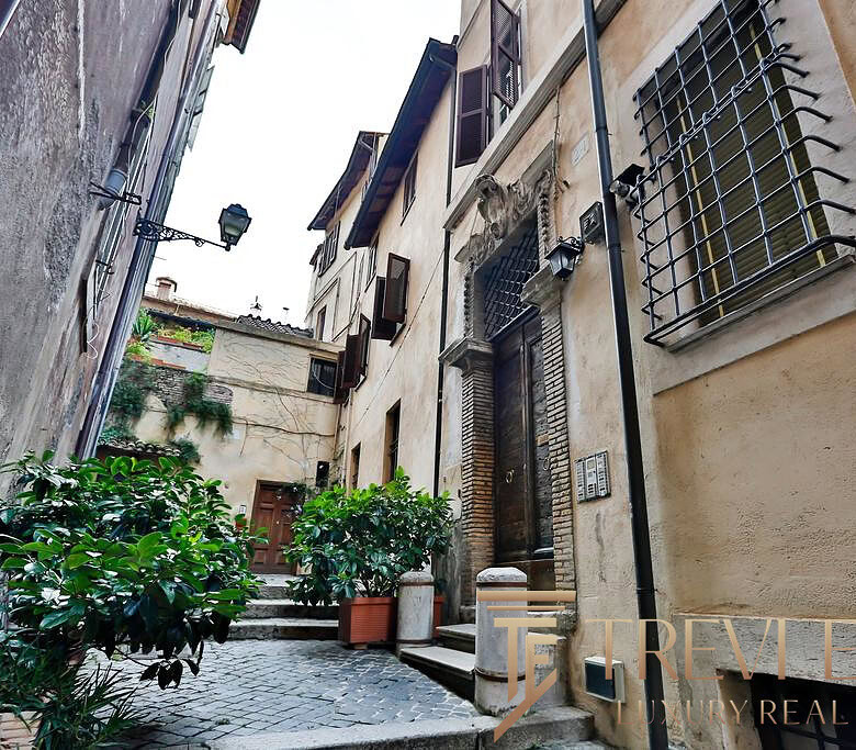 kvartira v istoricheskom zentre rima (13)