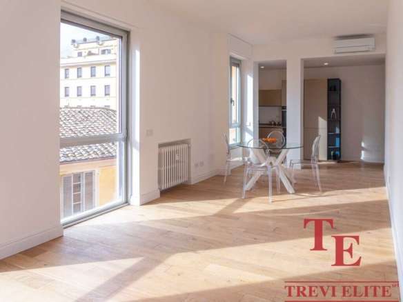 novaya kvartira v tsentre rima (13)