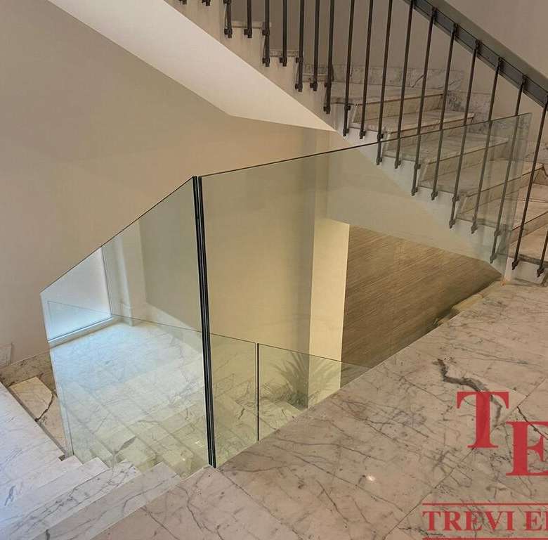 novaya kvartira v tsentre rima (16)