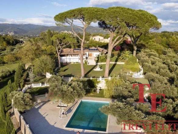 villa s bassejnim v italii lazio rieti (15)