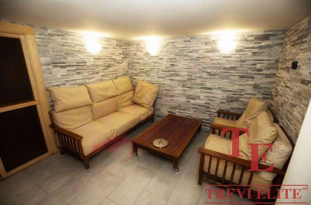 villa s bassejnim v italii lazio rieti (16)