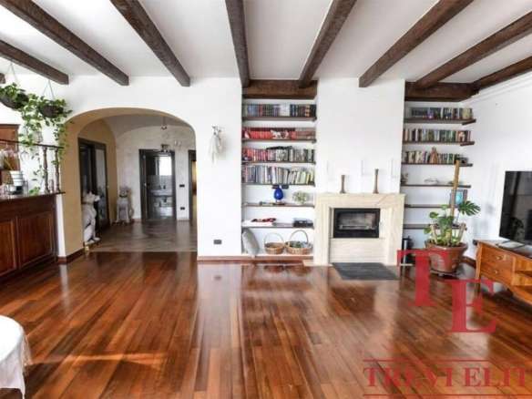 villa s bassejnim v italii lazio rieti (20)