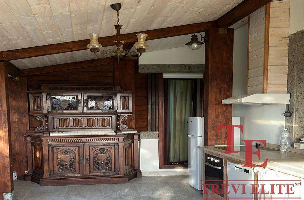 villa s bassejnim v italii lazio rieti (3)