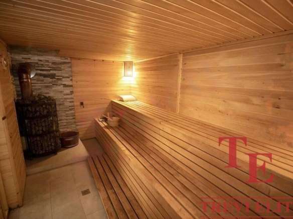 villa s bassejnim v italii lazio rieti (8)