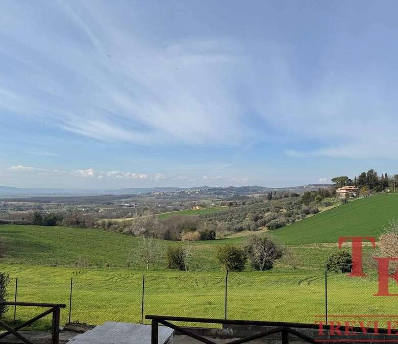 villa v lazio s bassejnom (1)