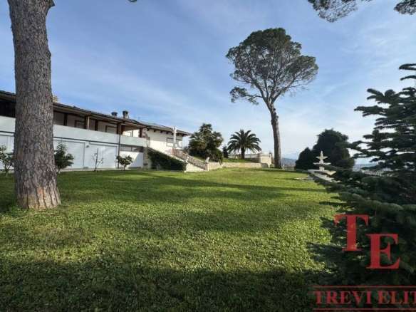 villa v lazio s bassejnom (3)