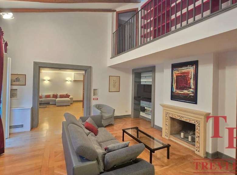 apartamenty raydom s fontanom trevi (5)