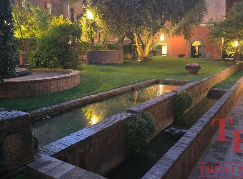 apartamenty raydom s fontanom trevi (7)