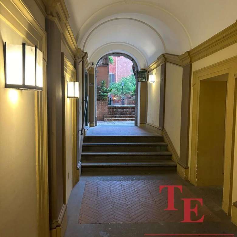 apartamenty ryadom s fontanom trevi (2)