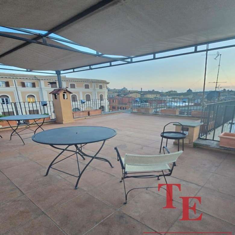 apartamenty ryadom s fontanom trevi (3)