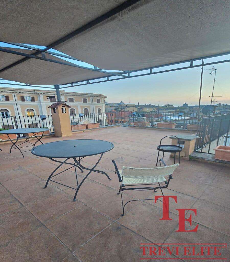 apartamenty ryadom s fontanom trevi (3)