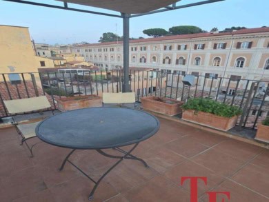 apartamenty ryadom s fontanom trevi (4)