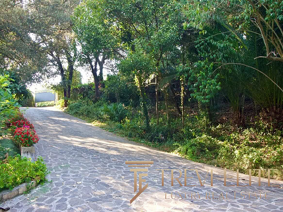 dom u vody v italii10