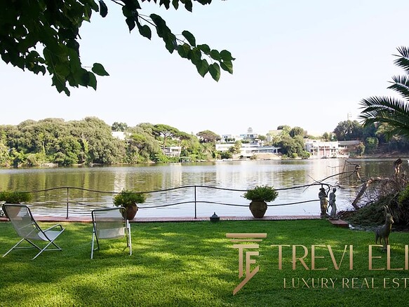 dom u vody v italii15