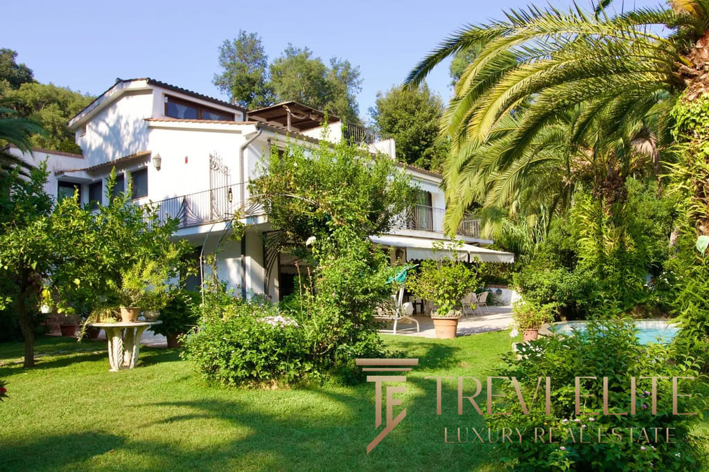 dom u vody v italii16