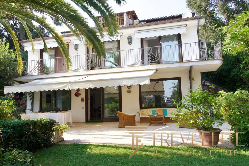 dom u vody v italii19