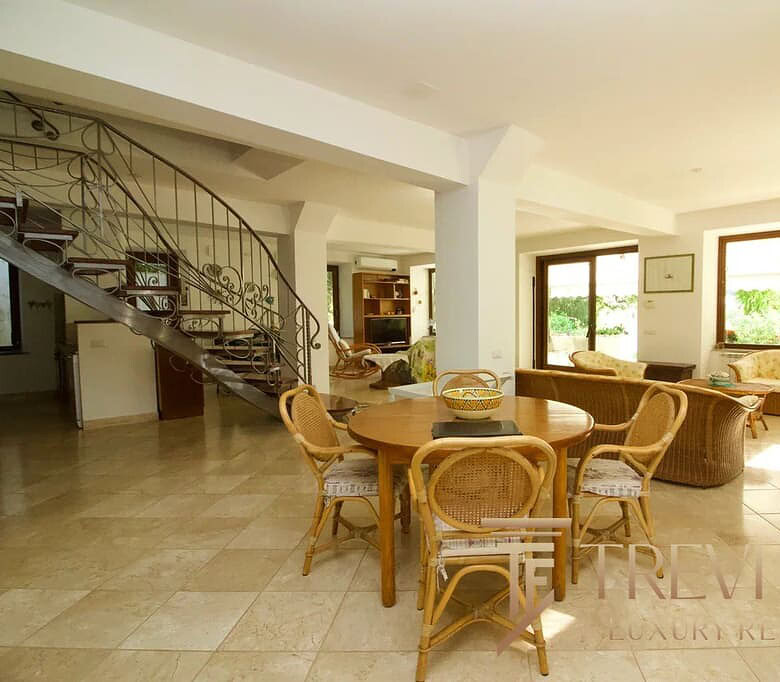 dom u vody v italii30