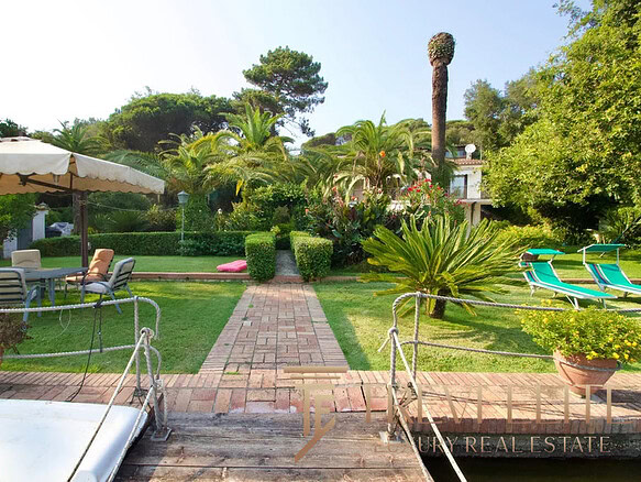 dom u vody v italii33