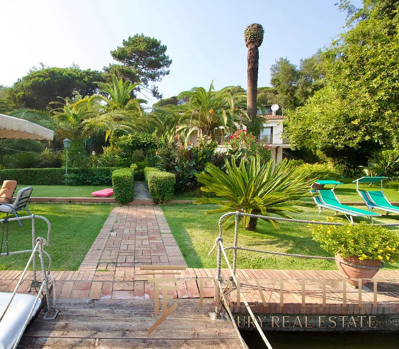 dom u vody v italii33