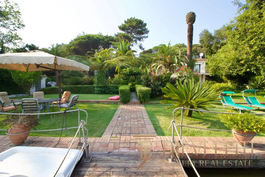 dom u vody v italii33