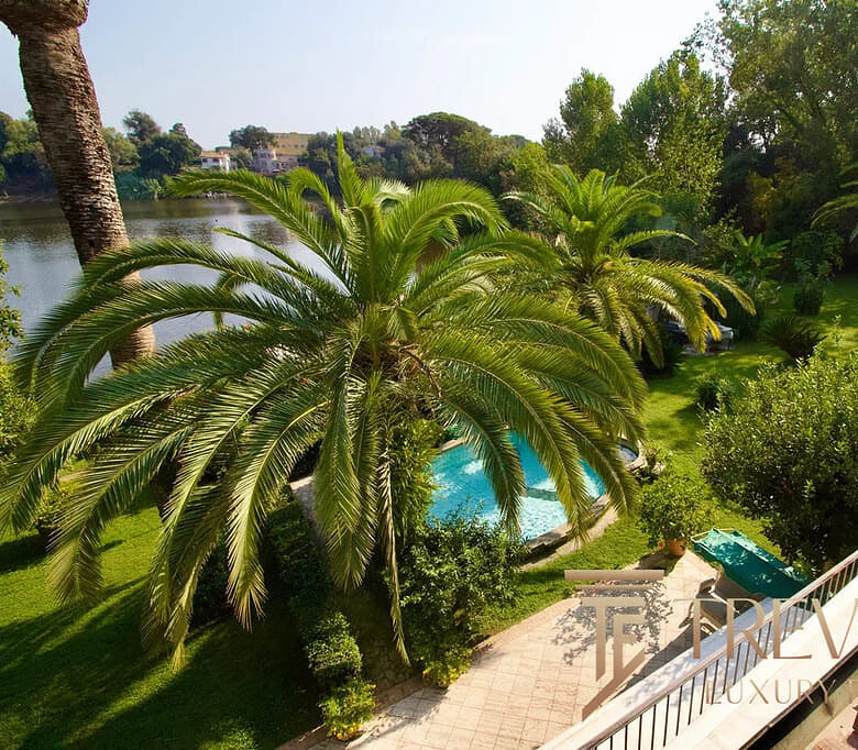 dom u vody v italii35