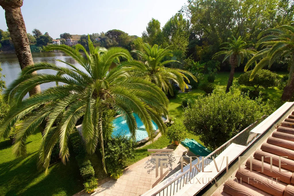 dom u vody v italii35