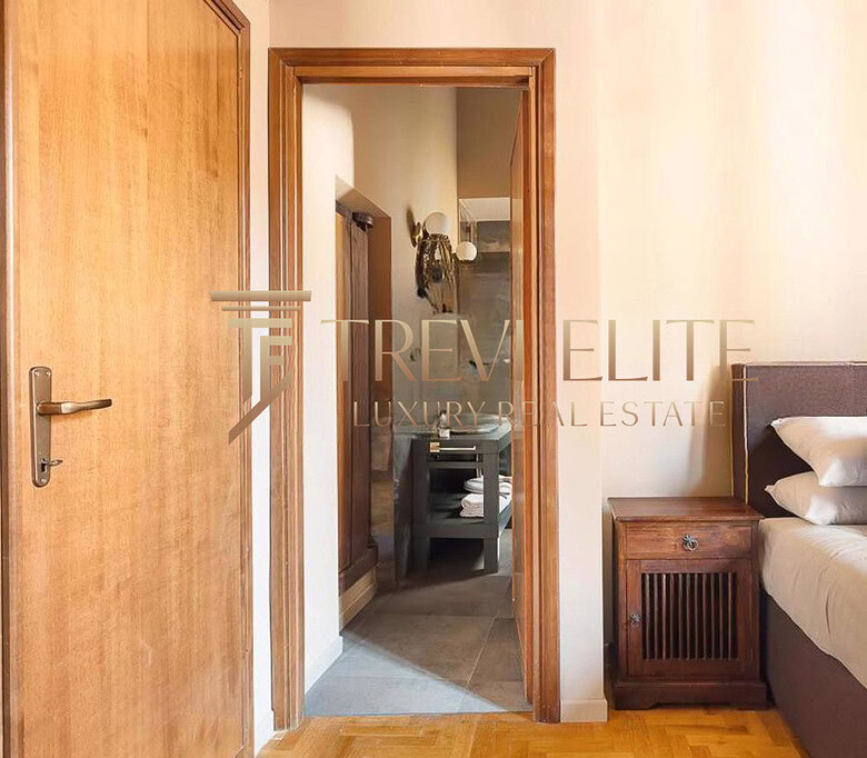 kvartira okolo kolizeya s terrasoy (12)