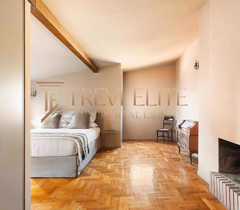 kvartira okolo kolizeya s terrasoy (16)