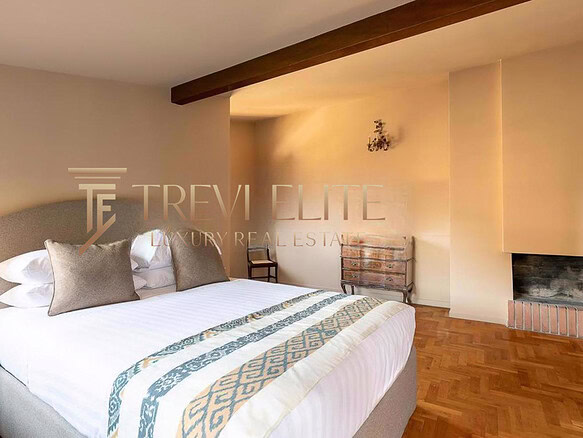 kvartira okolo kolizeya s terrasoy (17)