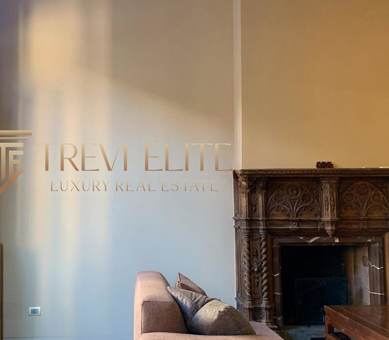 kvartira okolo kolizeya s terrasoy (22)