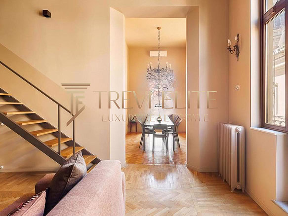 kvartira okolo kolizeya s terrasoy (4)