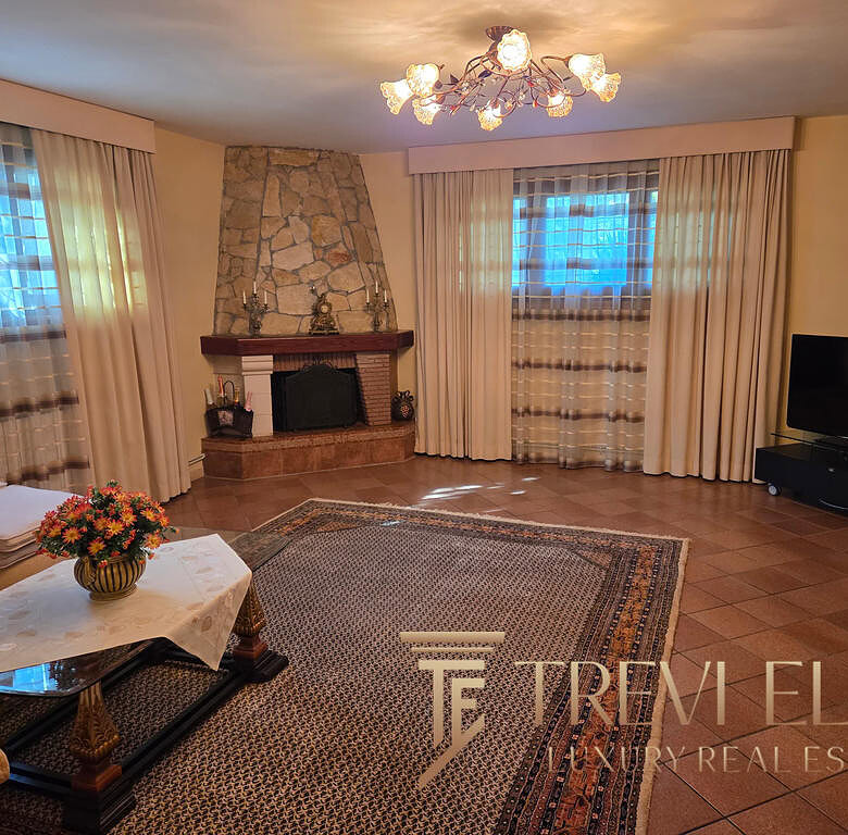 villa fonte nuova 16