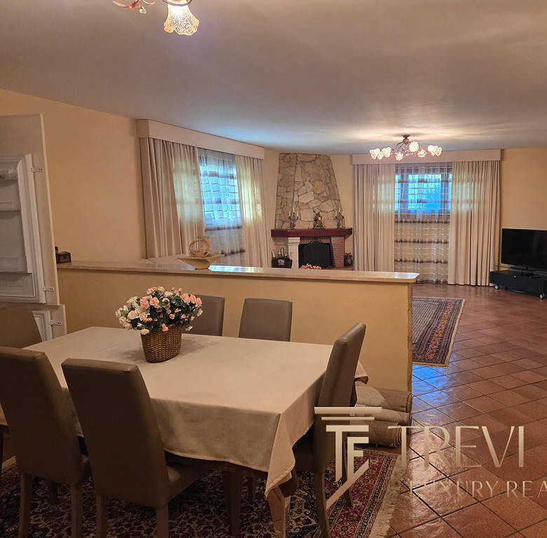 villa fonte nuova 18