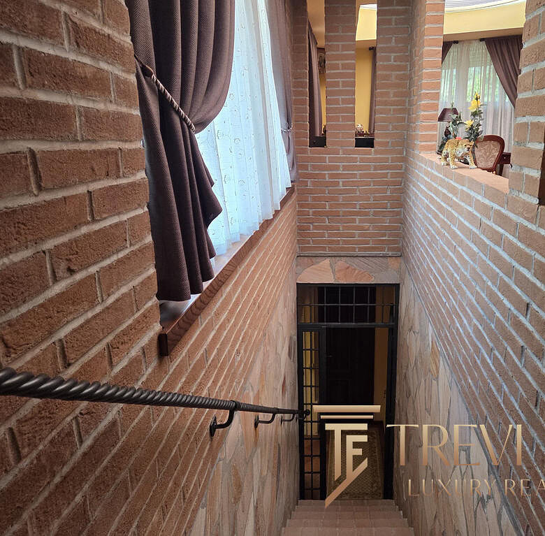 villa fonte nuova 22