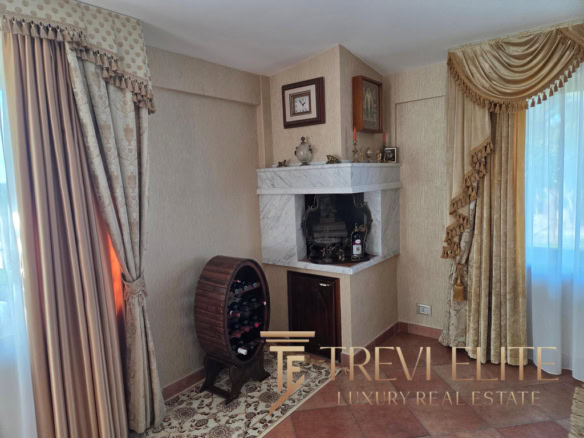 villa fonte nuova 25