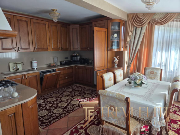 villa fonte nuova 26