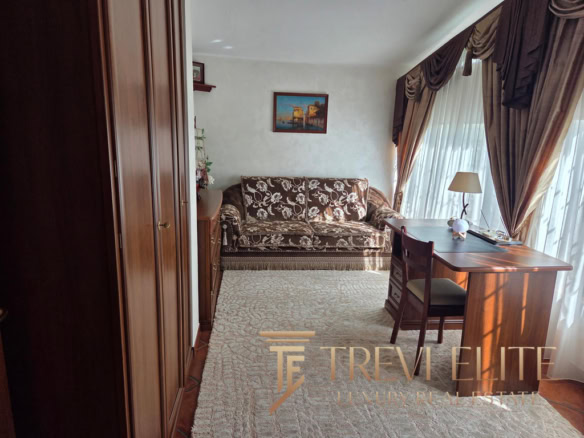 villa fonte nuova 33