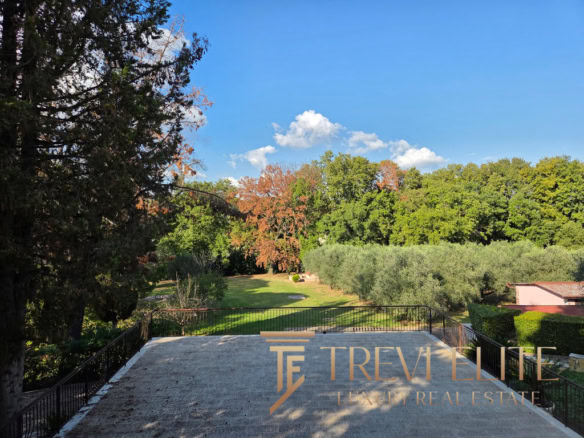 villa fonte nuova 39