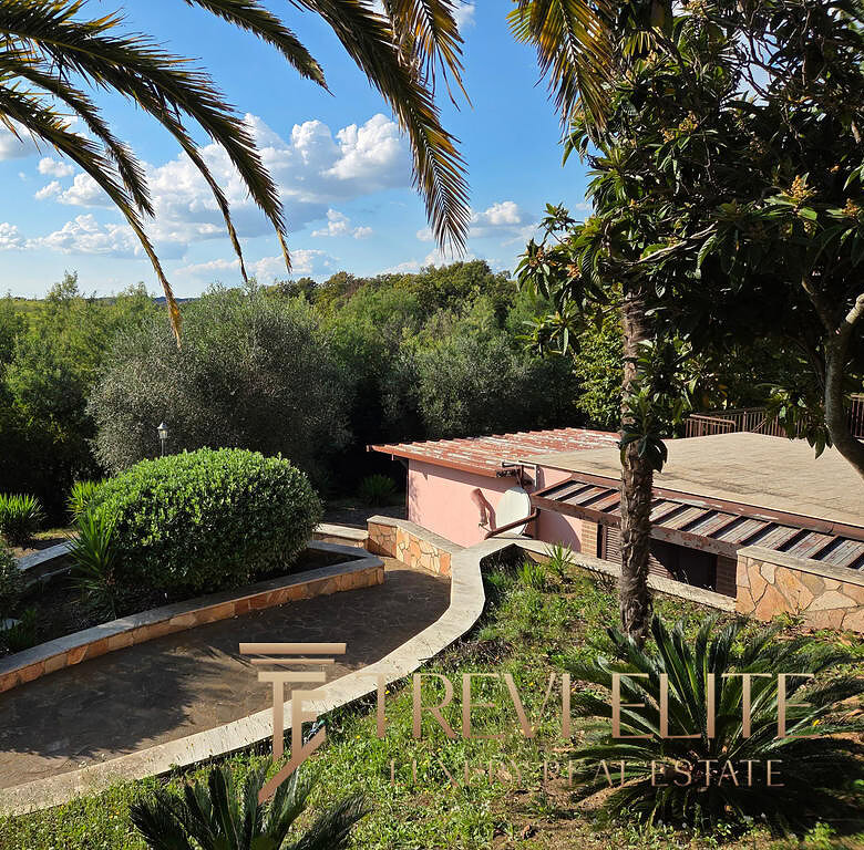 villa fonte nuova 40