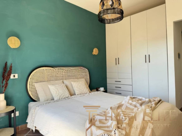 villa s bassejnom ryadom s peschanym plyazhem (20)