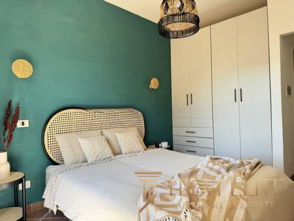 villa s bassejnom ryadom s peschanym plyazhem (20)