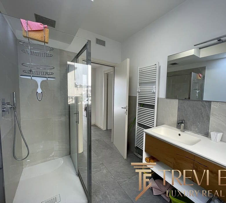 kvartira na ozere garda italia 22