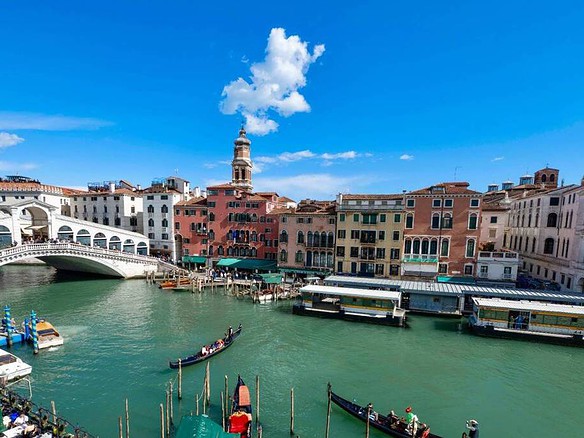 kvartira v venezii s vidom na kanal