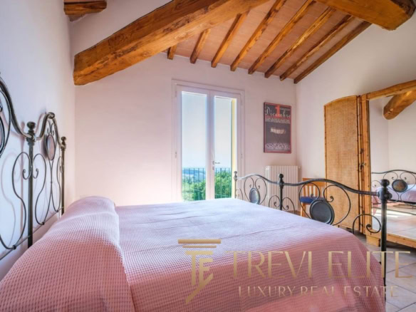 toskanskaya villa s bassejnom (18)