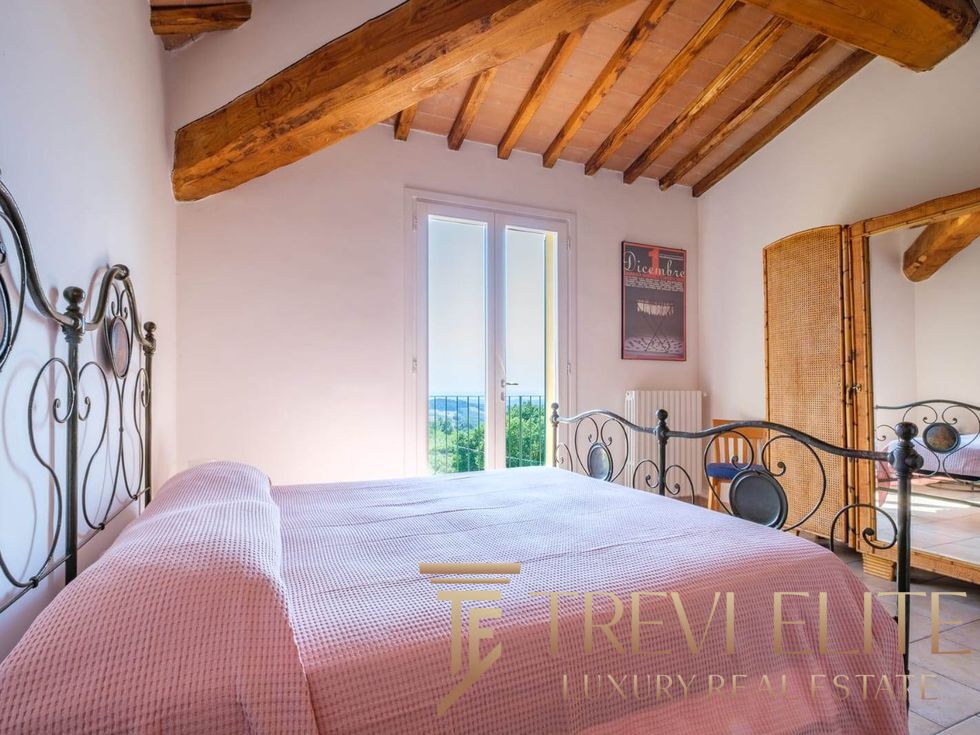 toskanskaya villa s bassejnom (18)