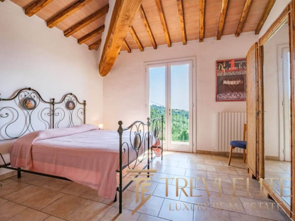 toskanskaya villa s bassejnom (19)