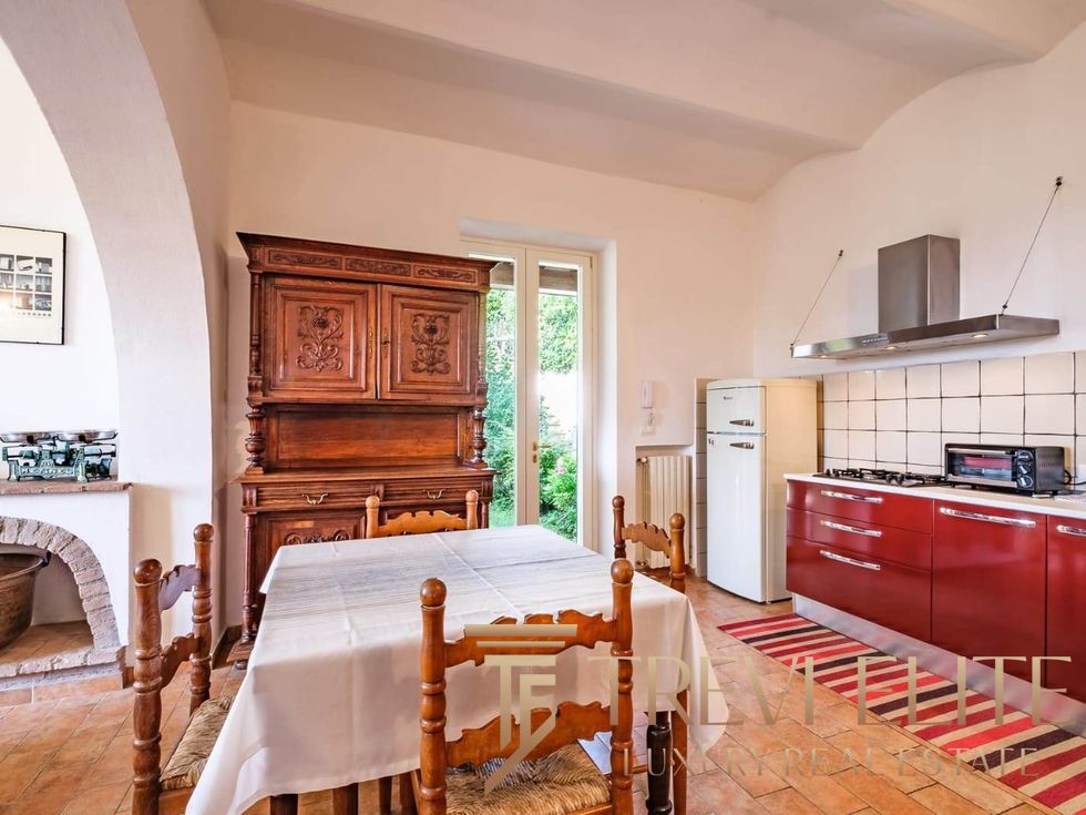 toskanskaya villa s bassejnom (27)