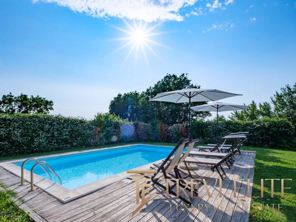 toskanskaya villa s bassejnom (4)